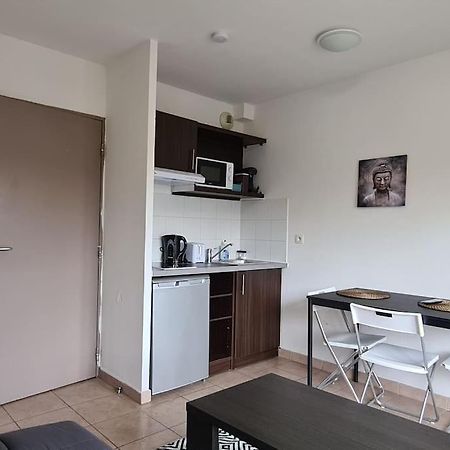 B210 Appartement Disneyland Paris Parking Et Wifi Montévrain Exterior foto