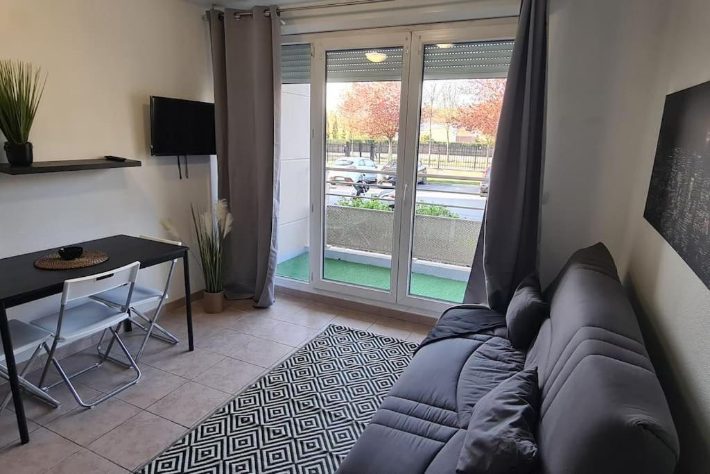 B210 Appartement Disneyland Paris Parking Et Wifi Montévrain Exterior foto